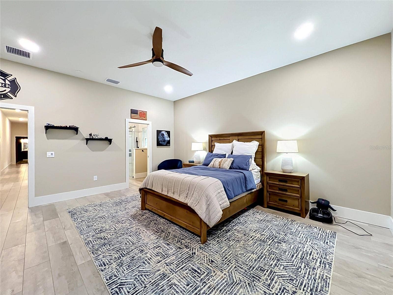 34449 PARKVIEW AVENUE, Eustis, FL 32736