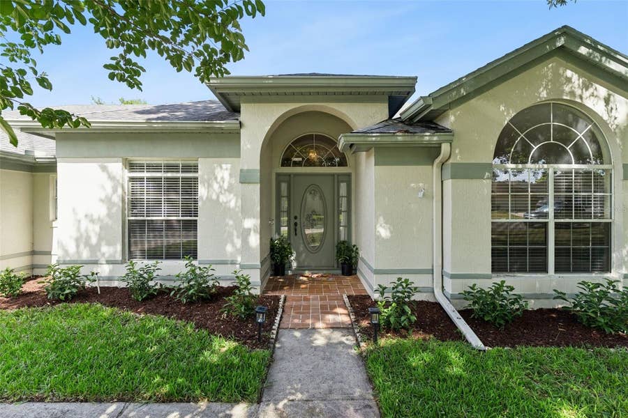 Property photo for 3883 KINGSTON OAKS COVE, Oviedo, FL