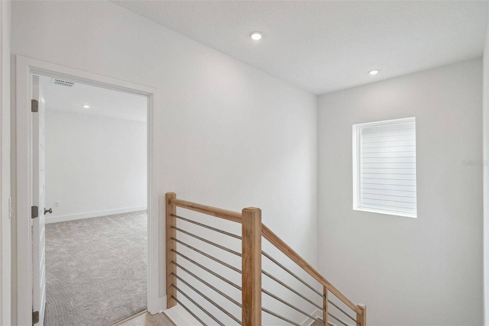 17422 HONEYBELL TANGELO COURT, Winter Garden, FL 34787 Staircase