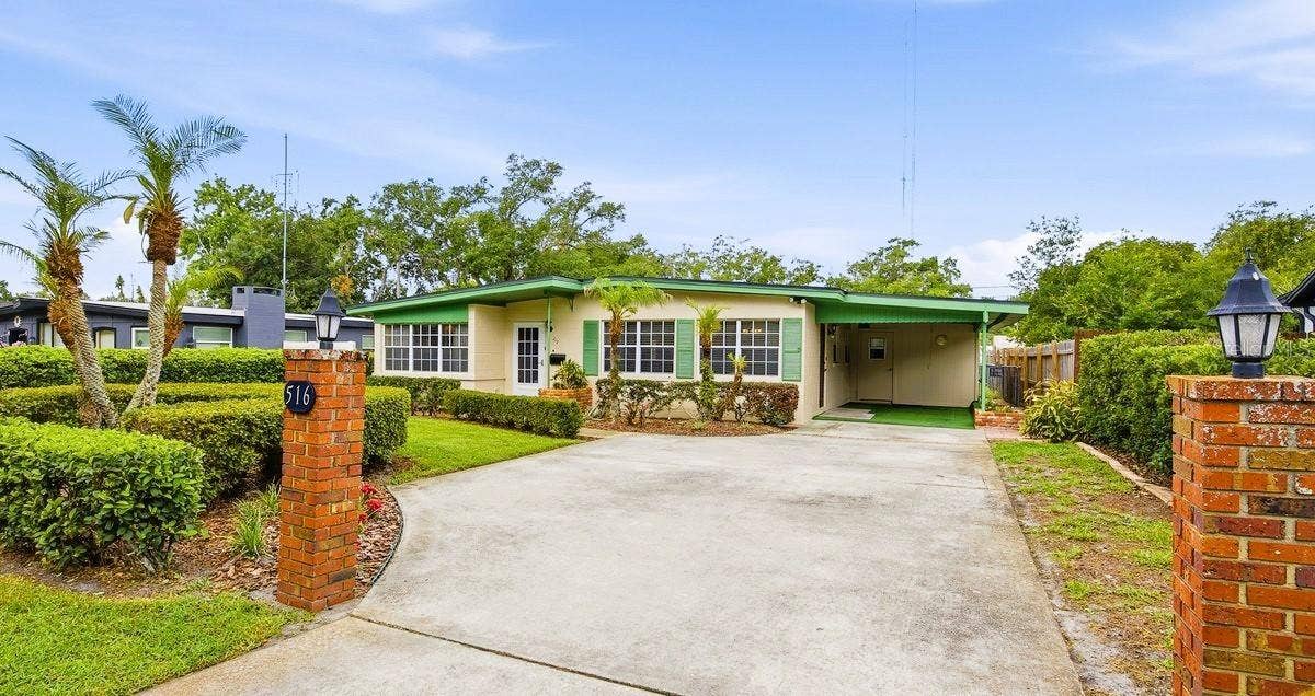 516 S HIGHLAND AVENUE, Winter Garden, FL 34787 516 S HIGHLAND AVENUE, Winter Garden, FL 34787