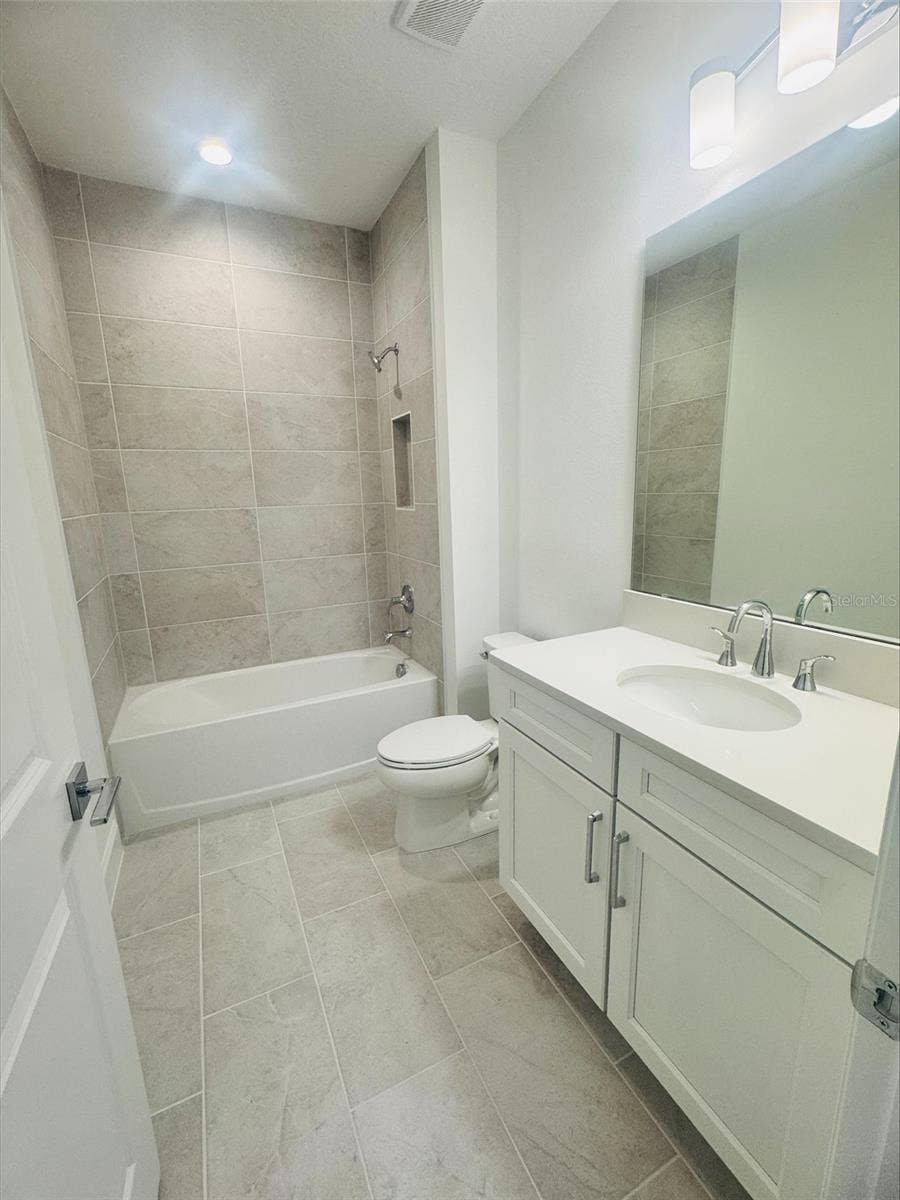 3678 ARBORDALE LOOP, Sanford, FL 32771 Secondary Bathroom