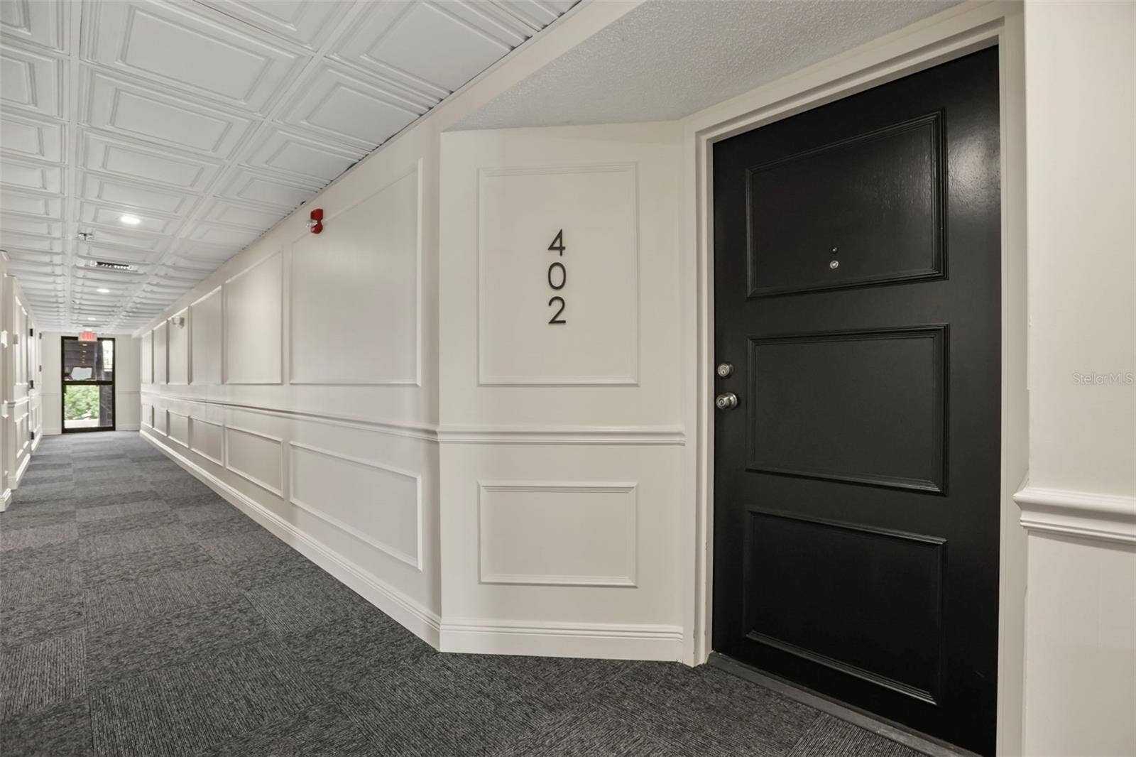 300 CAROLINA AVENUE, #402C, Winter Park, FL 32789 Situated on the top floor and convenient to the elevator, this charming Winter Park condo offers beautiful Winter Park views in a quiet setting.