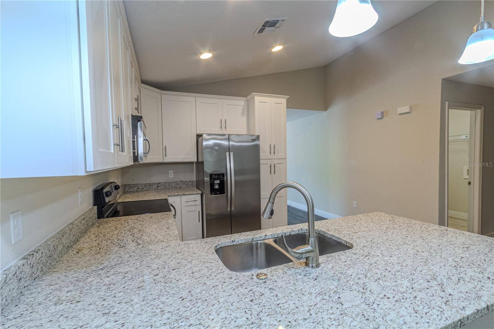 8593 PLUMERIA AVENUE, Orlando, FL 32825 8593 PLUMERIA AVENUE, Orlando, FL 32825