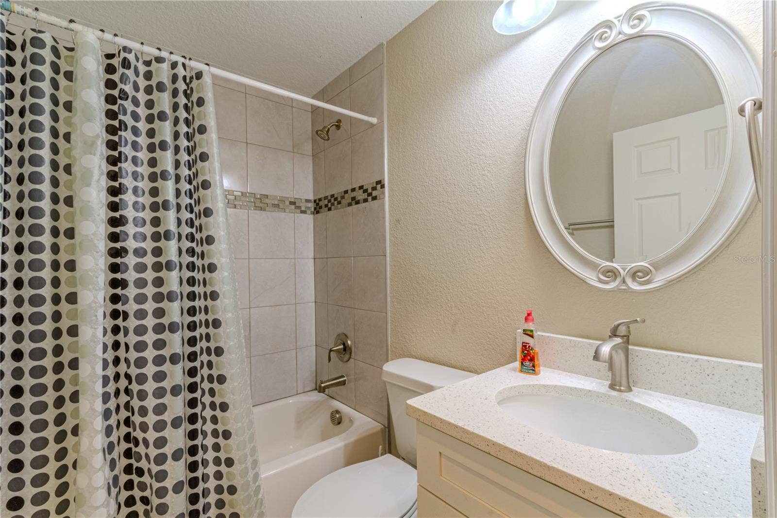 8593 PLUMERIA AVENUE, Orlando, FL 32825 8593 PLUMERIA AVENUE, Orlando, FL 32825