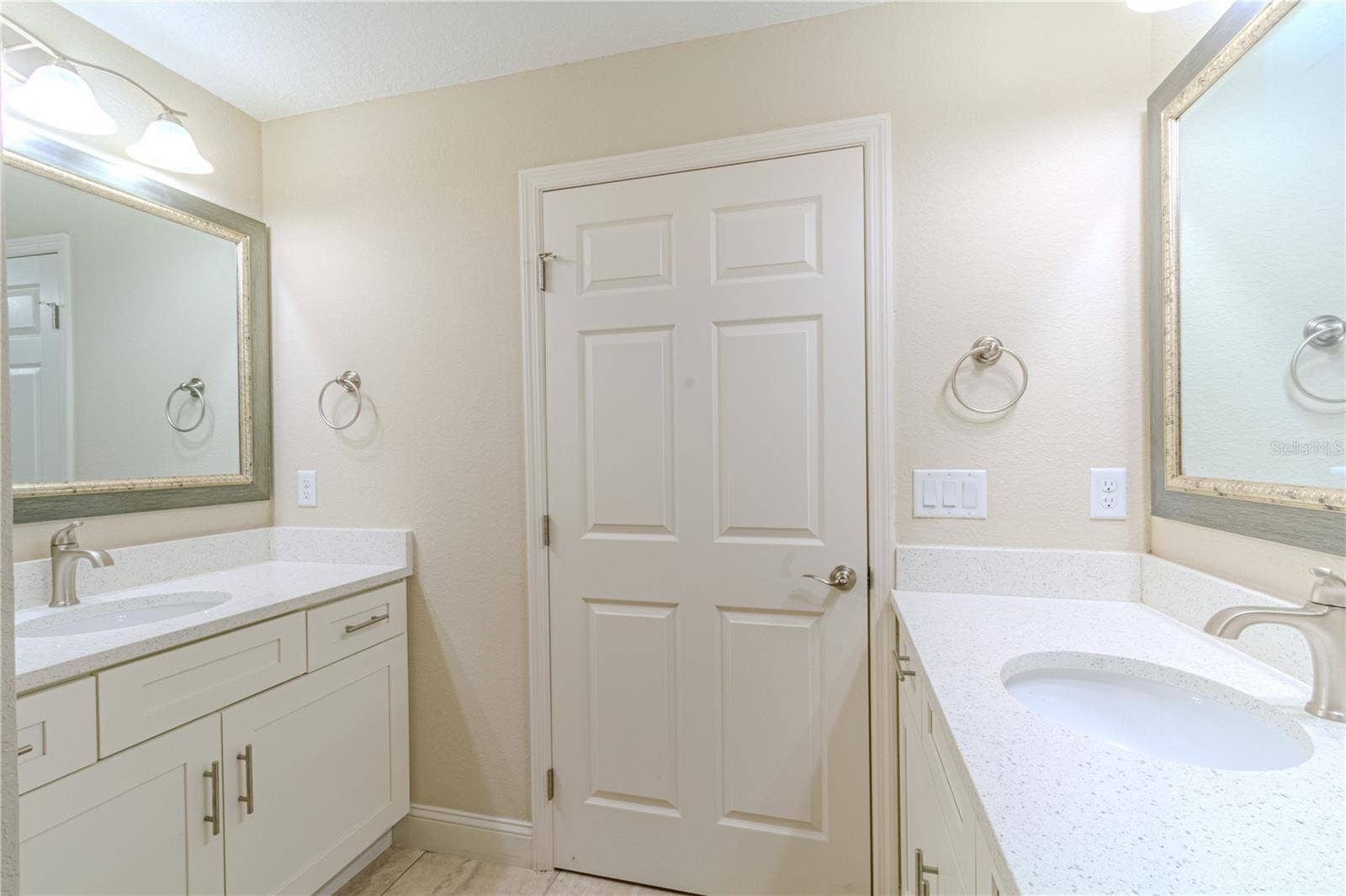 8593 PLUMERIA AVENUE, Orlando, FL 32825 8593 PLUMERIA AVENUE, Orlando, FL 32825