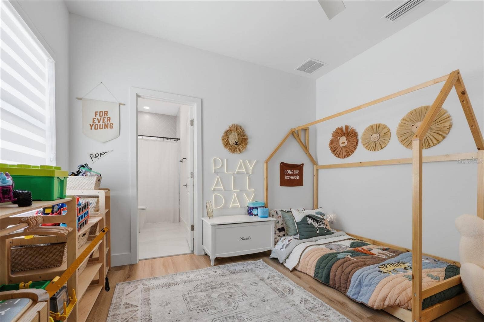 515 W PRINCETON STREET, Orlando, FL 32804 515 W PRINCETON STREET, Orlando, FL 32804