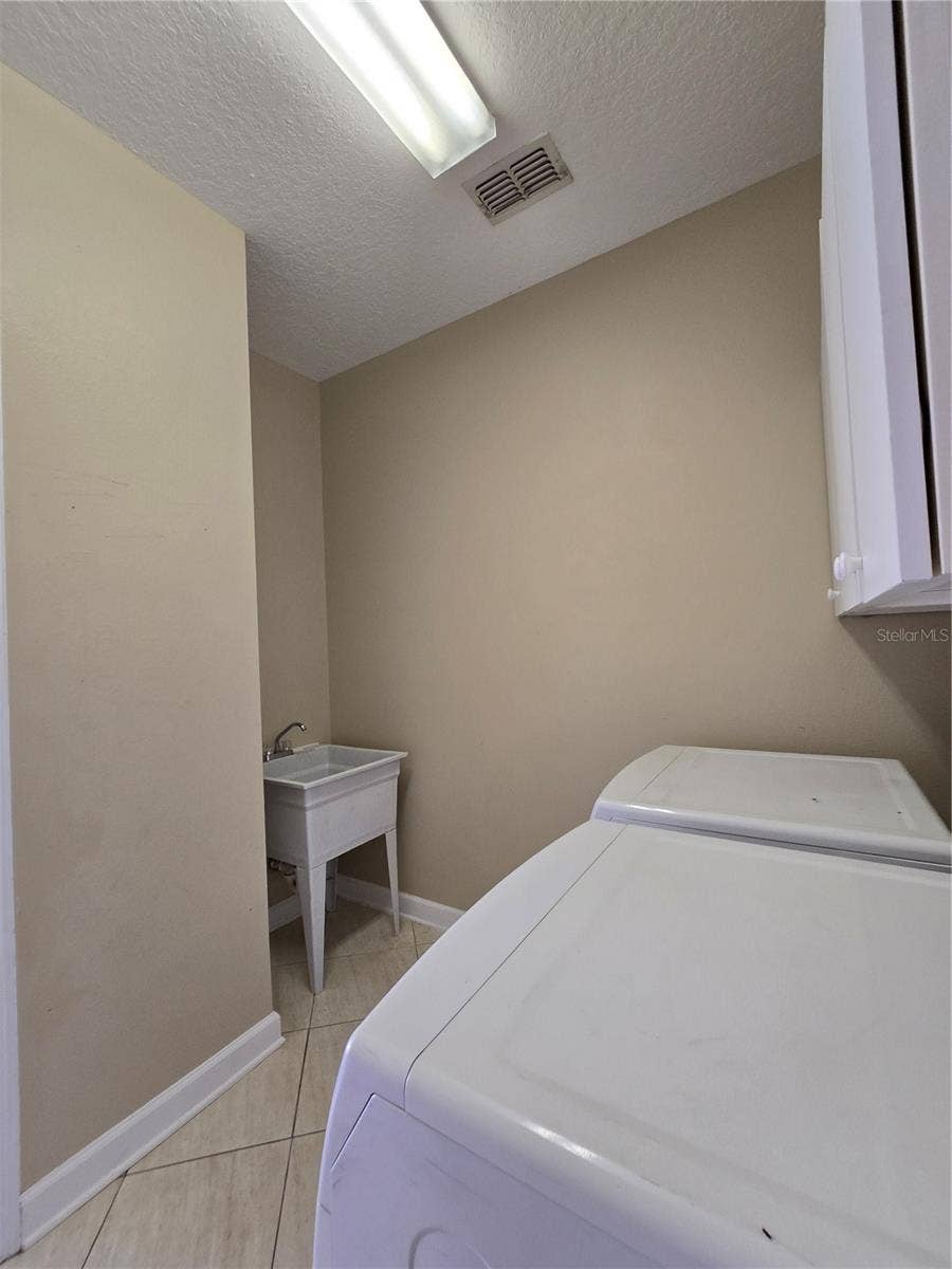 13613 LARSEN LANE, Winter Garden, FL 34787 13613 LARSEN LANE, Winter Garden, FL 34787