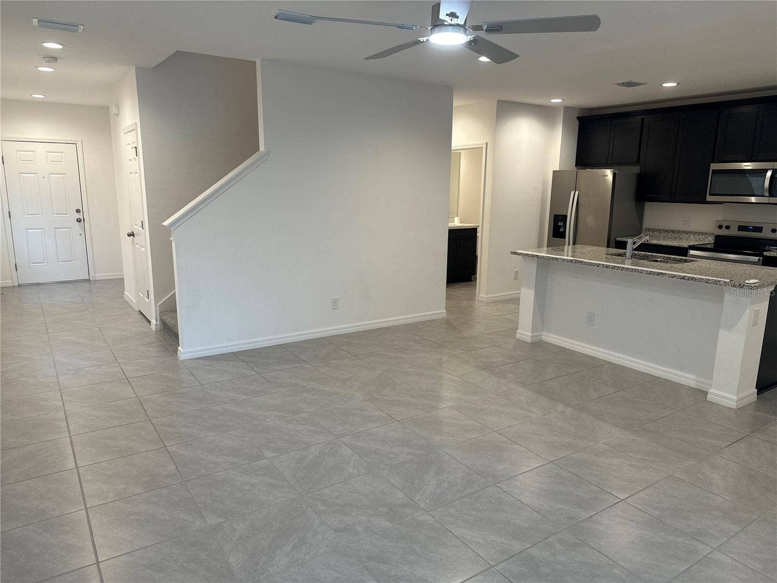 189 GLASS ONION DRIVE, Groveland, FL 34737