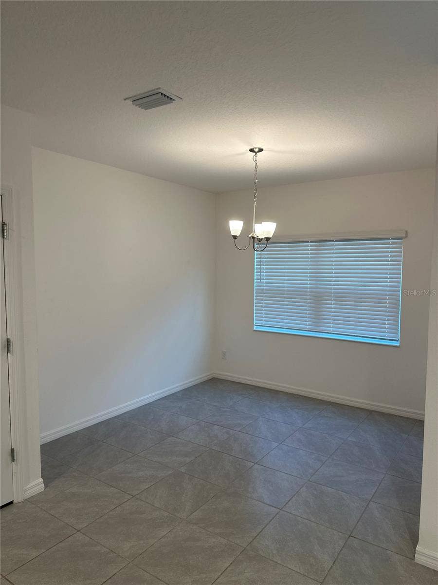 189 GLASS ONION DRIVE, Groveland, FL 34737