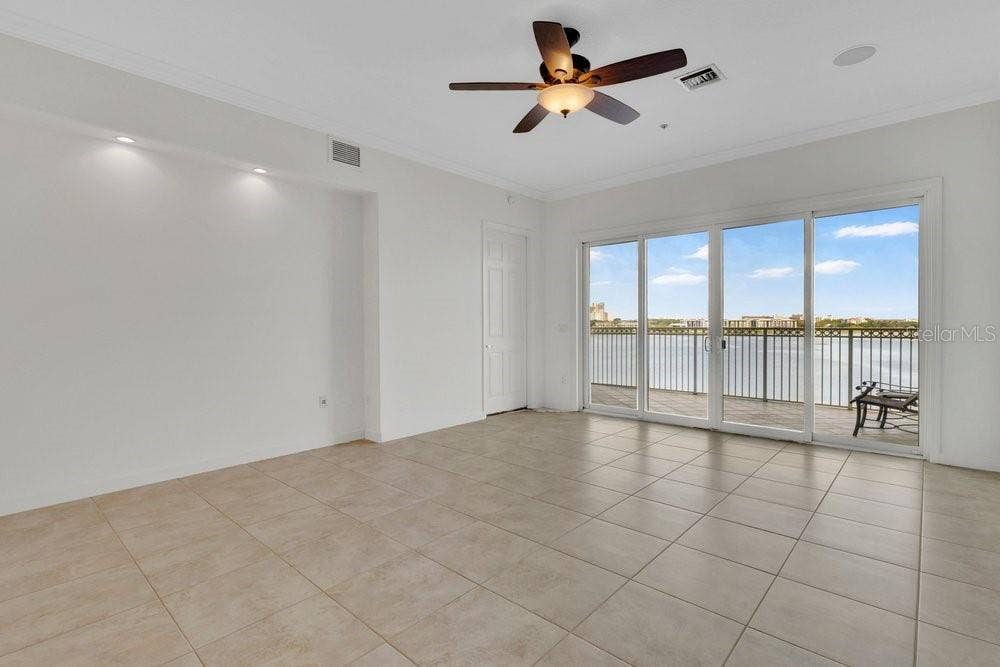8749 THE ESPLANADE, #22, Orlando, FL 32836 8749 THE ESPLANADE, #22, Orlando, FL 32836