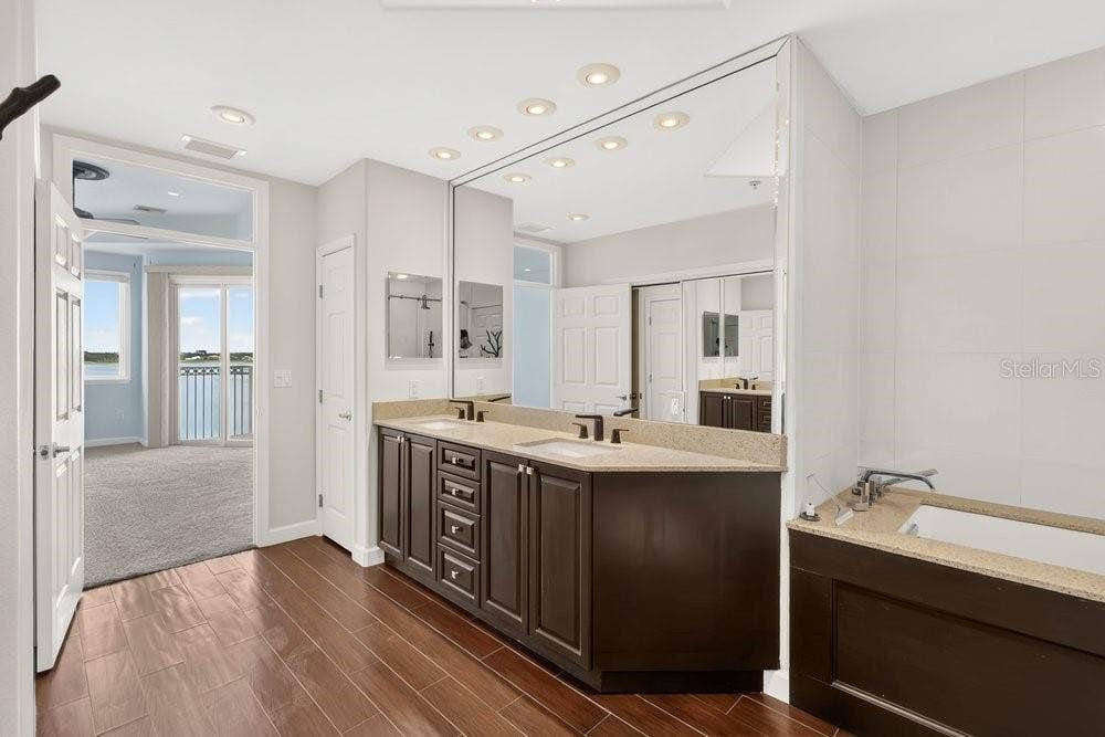8749 THE ESPLANADE, #22, Orlando, FL 32836 8749 THE ESPLANADE, #22, Orlando, FL 32836