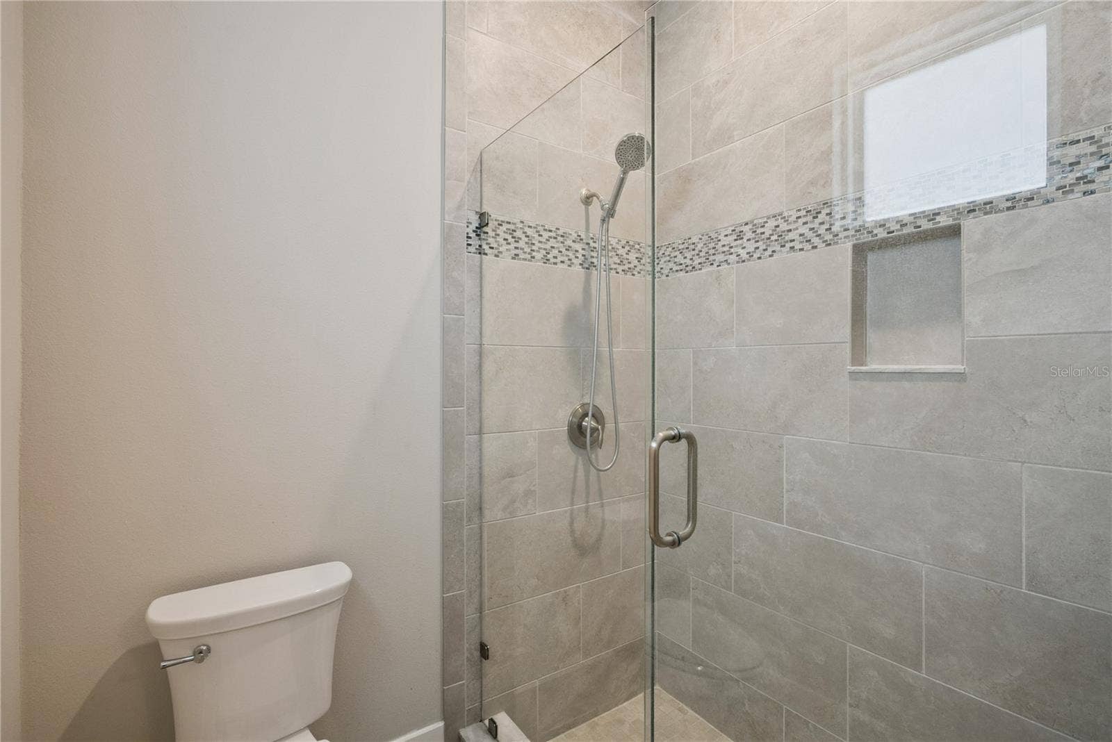 200 E GRANT STREET, Orlando, FL 32806 Bathroom