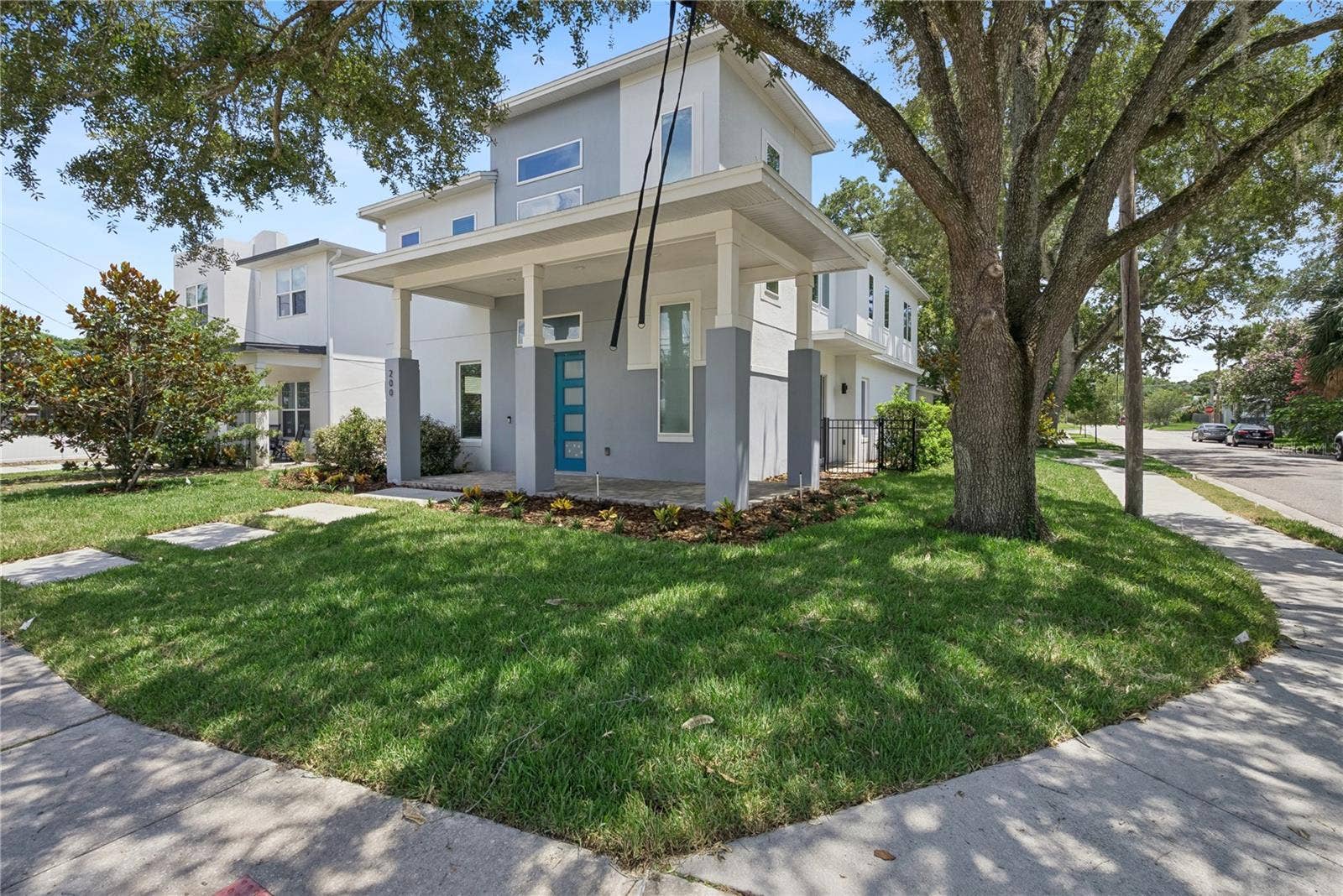 200 E GRANT STREET, Orlando, FL 32806 Front of property