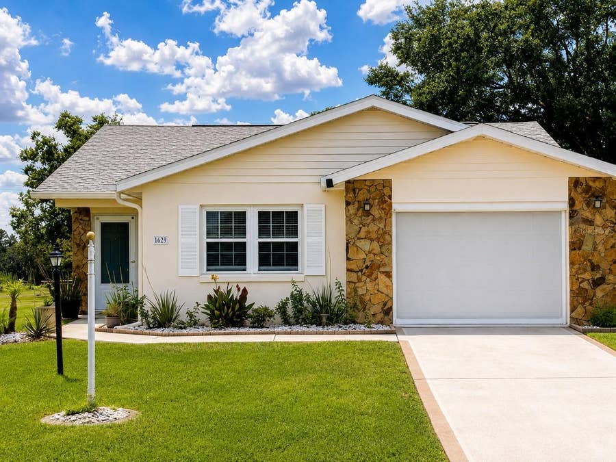 Property photo for 1629 WILLOW RUN, Sebring, FL