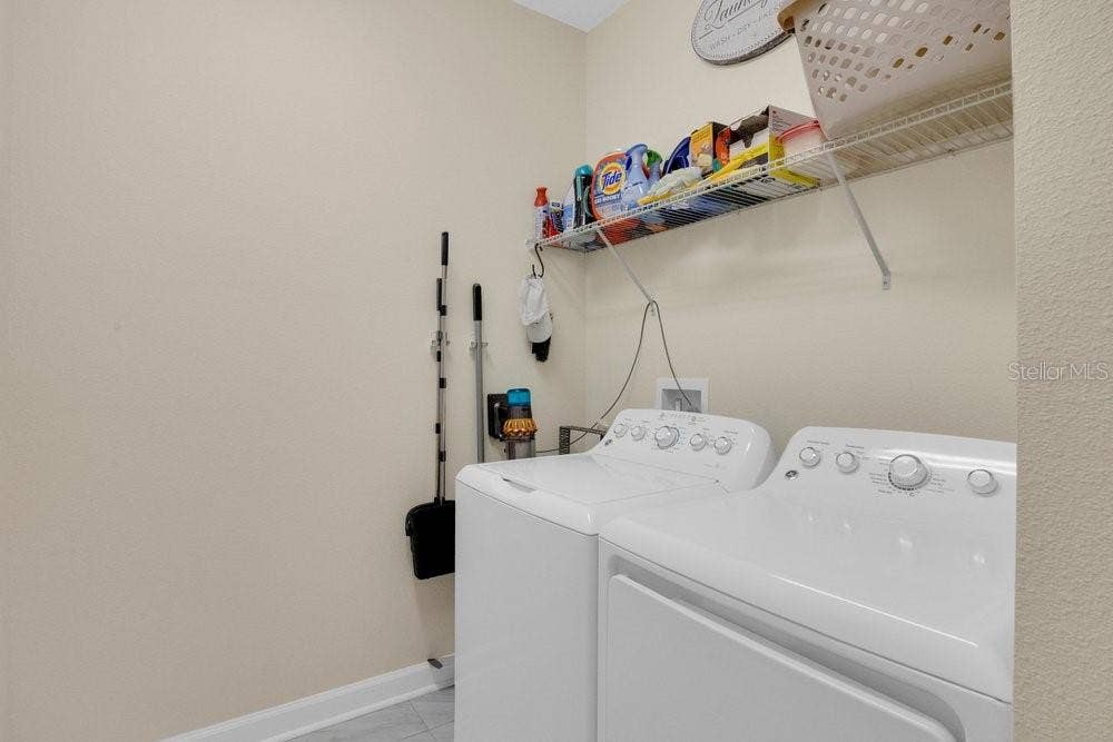11036 ROBERT FROST DRIVE, Winter Garden, FL 34787 11036 ROBERT FROST DRIVE, Winter Garden, FL 34787