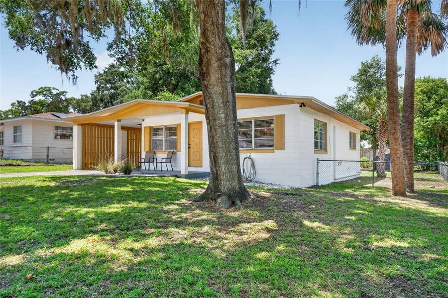 Property photo for 529 E GOTTSCHE AVENUE, Eustis, FL