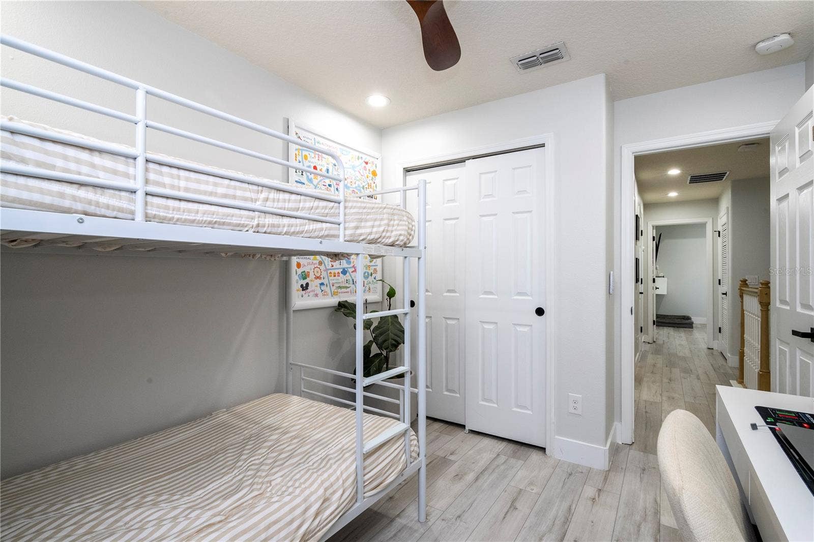 11861 VERMILLION AVENUE, Windermere, FL 34786 11861 VERMILLION AVENUE, Windermere, FL 34786