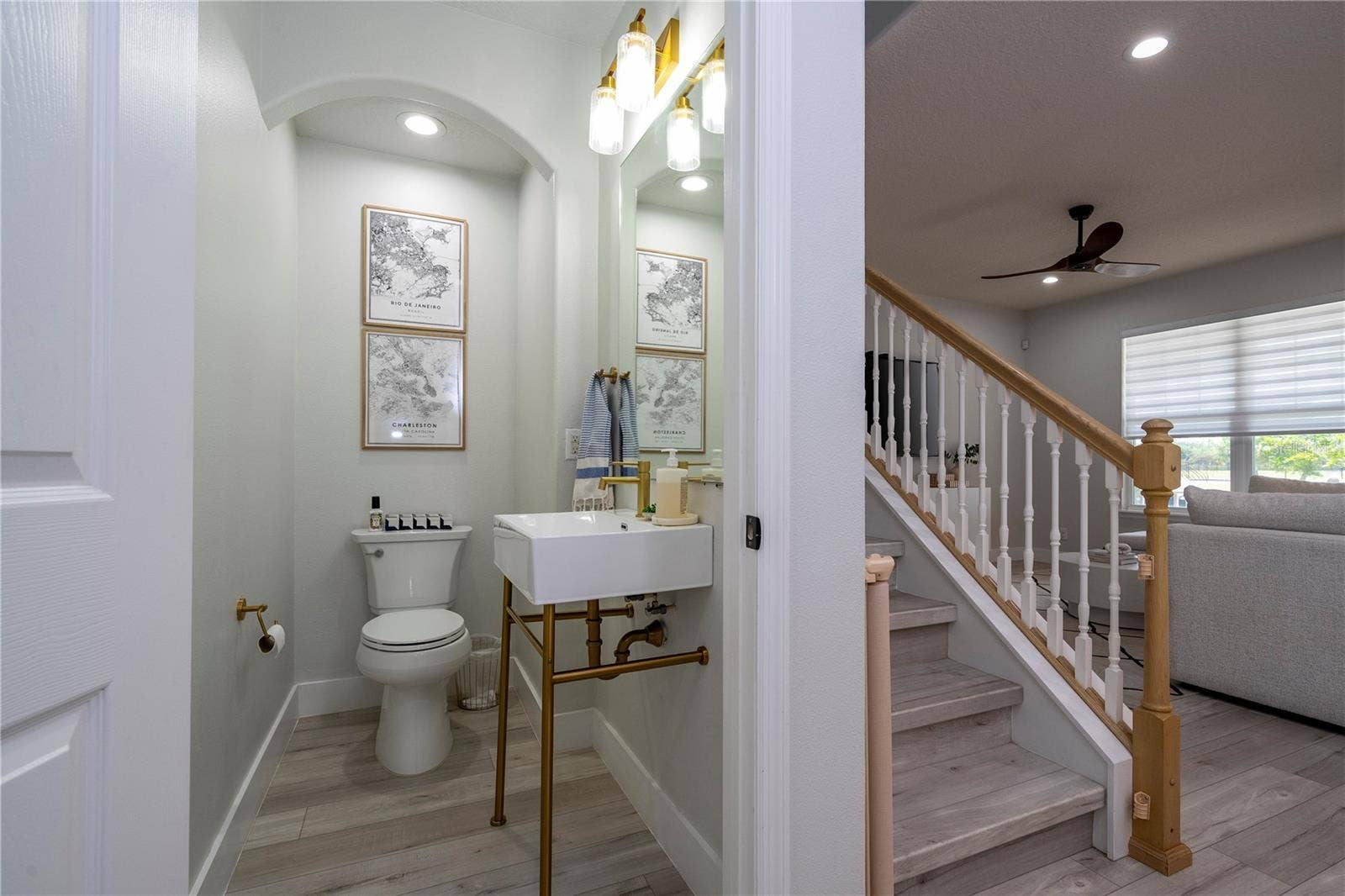 11861 VERMILLION AVENUE, Windermere, FL 34786 11861 VERMILLION AVENUE, Windermere, FL 34786