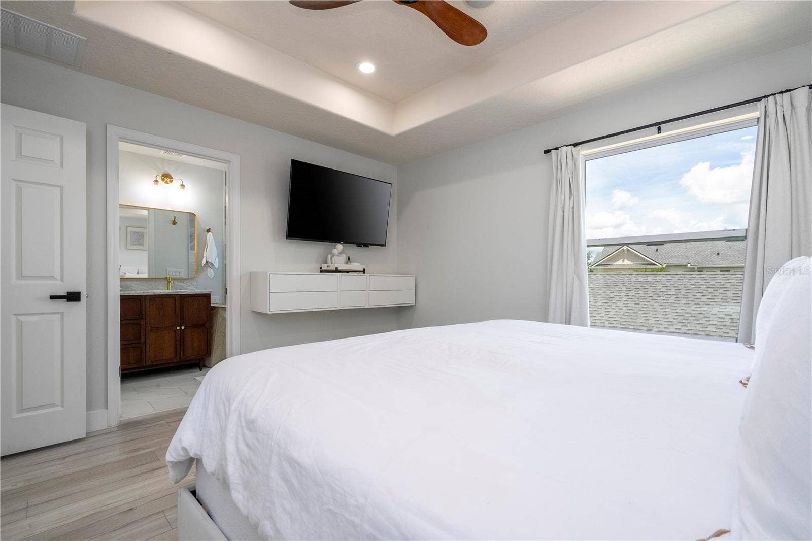 11861 VERMILLION AVENUE, Windermere, FL 34786 11861 VERMILLION AVENUE, Windermere, FL 34786