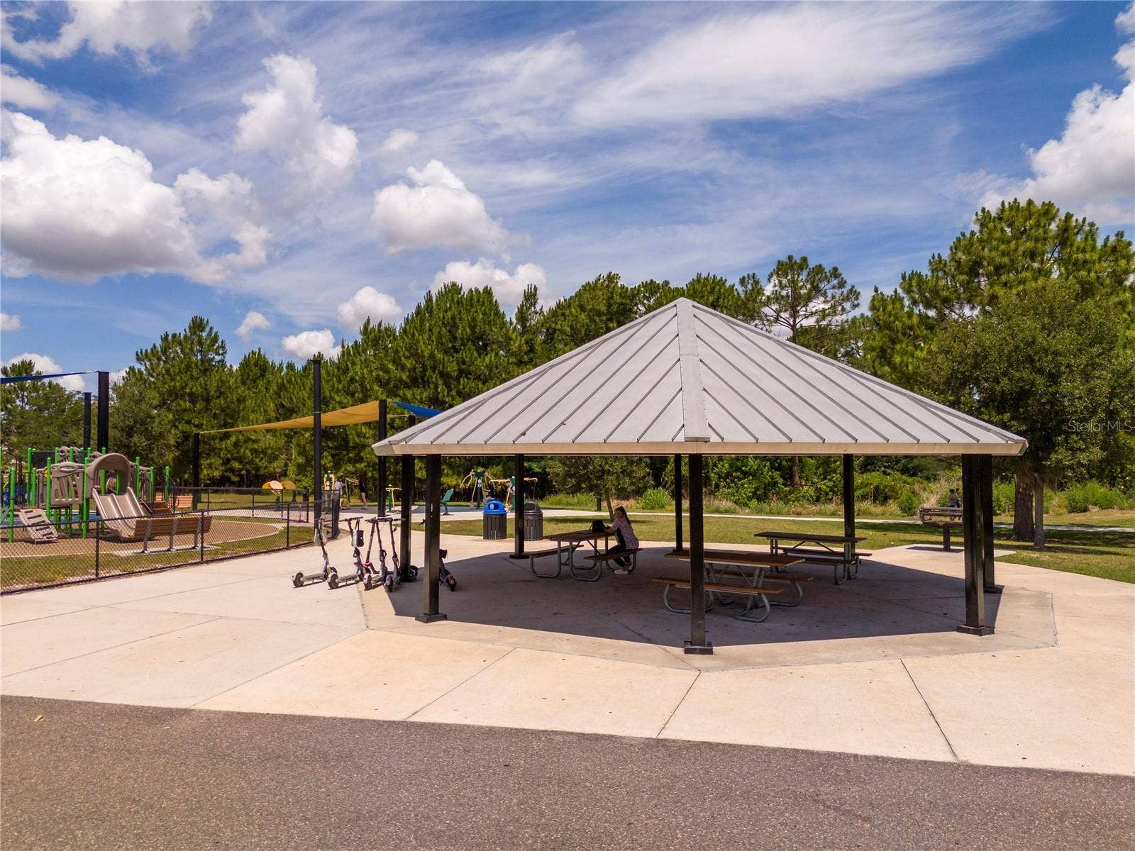 11861 VERMILLION AVENUE, Windermere, FL 34786 11861 VERMILLION AVENUE, Windermere, FL 34786