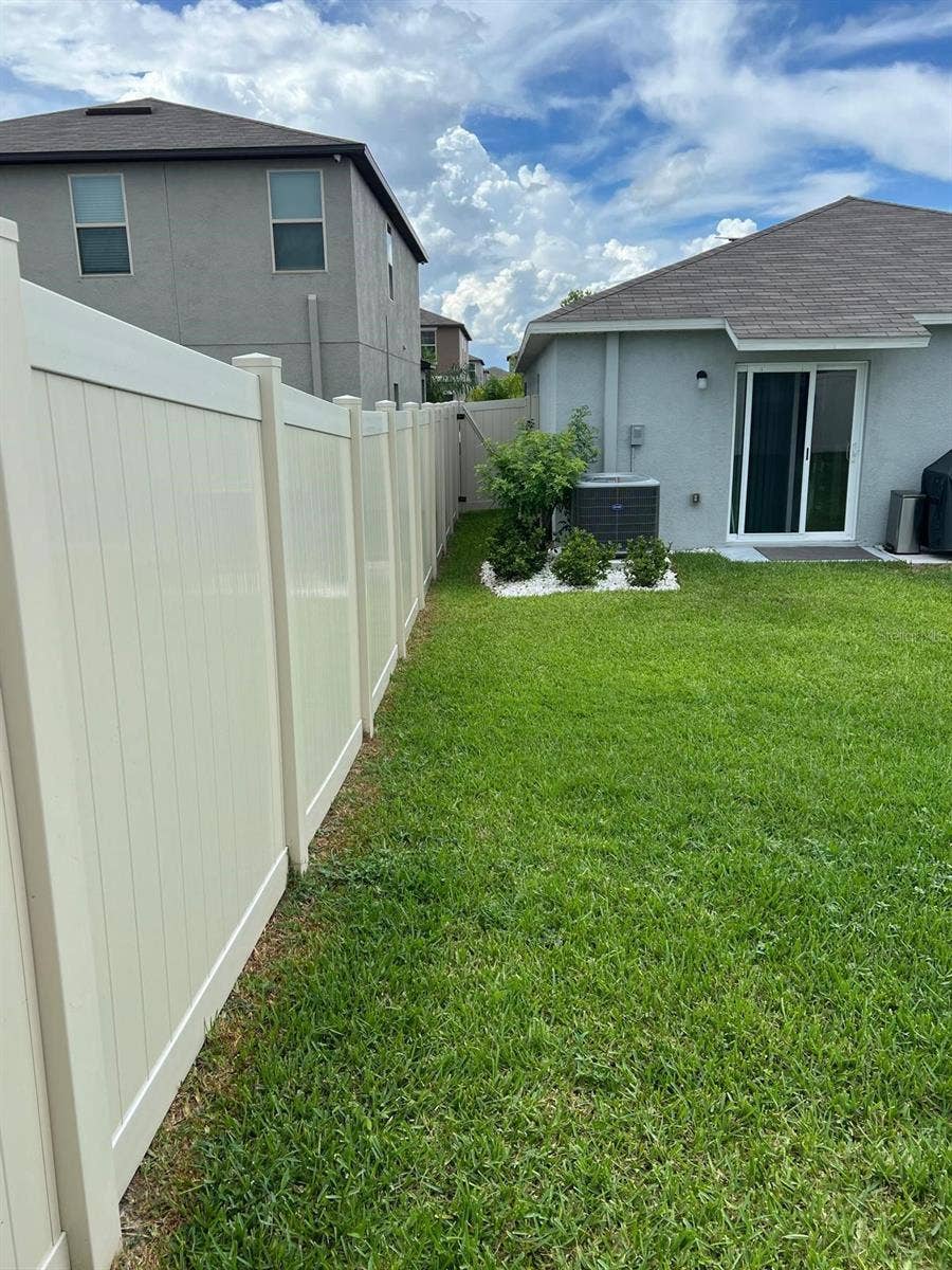 7111 AMELIA COVE COURT, Sun City Center, FL 33573 7111 AMELIA COVE COURT, Sun City Center, FL 33573