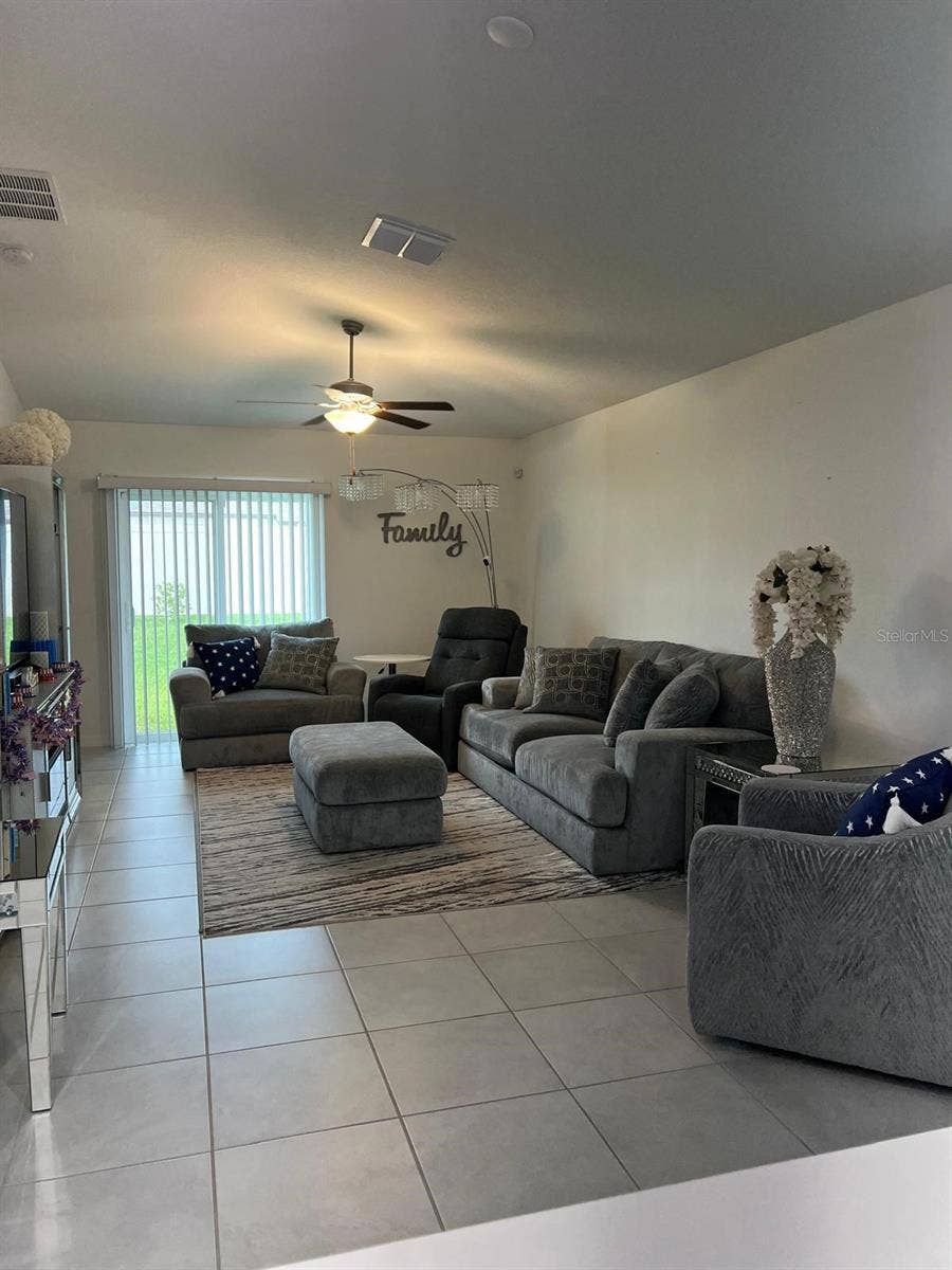 7111 AMELIA COVE COURT, Sun City Center, FL 33573 7111 AMELIA COVE COURT, Sun City Center, FL 33573