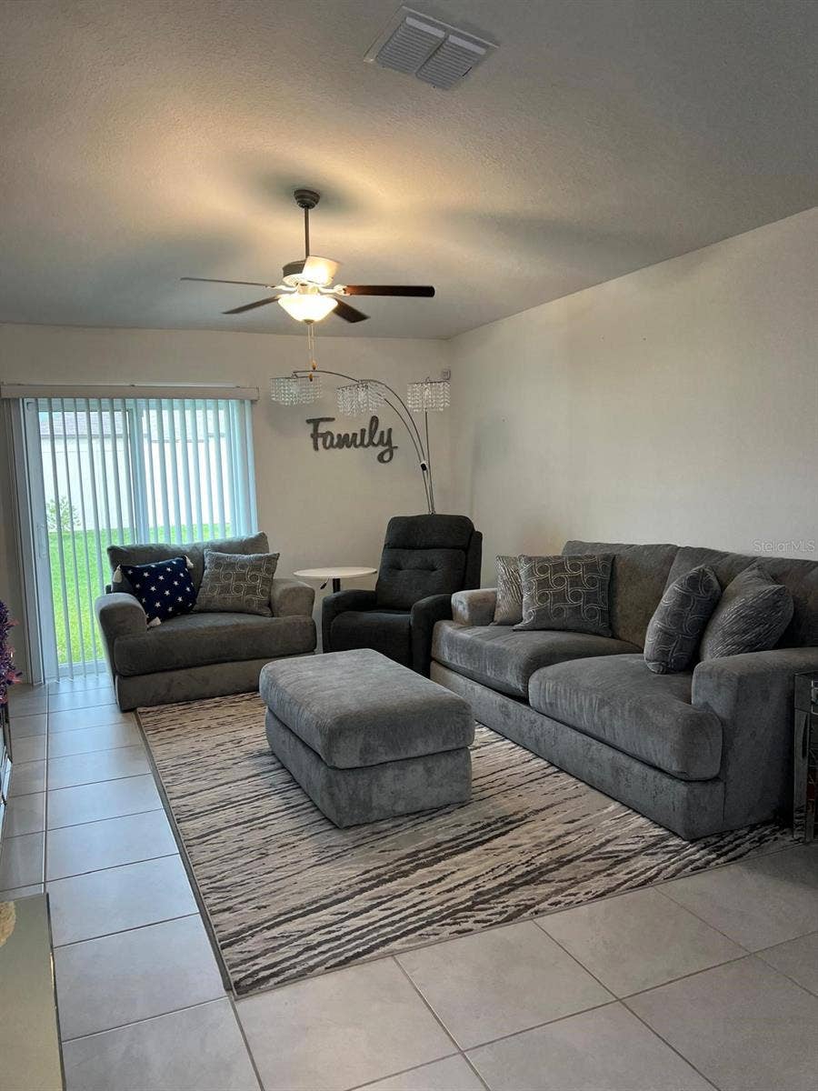 7111 AMELIA COVE COURT, Sun City Center, FL 33573 7111 AMELIA COVE COURT, Sun City Center, FL 33573