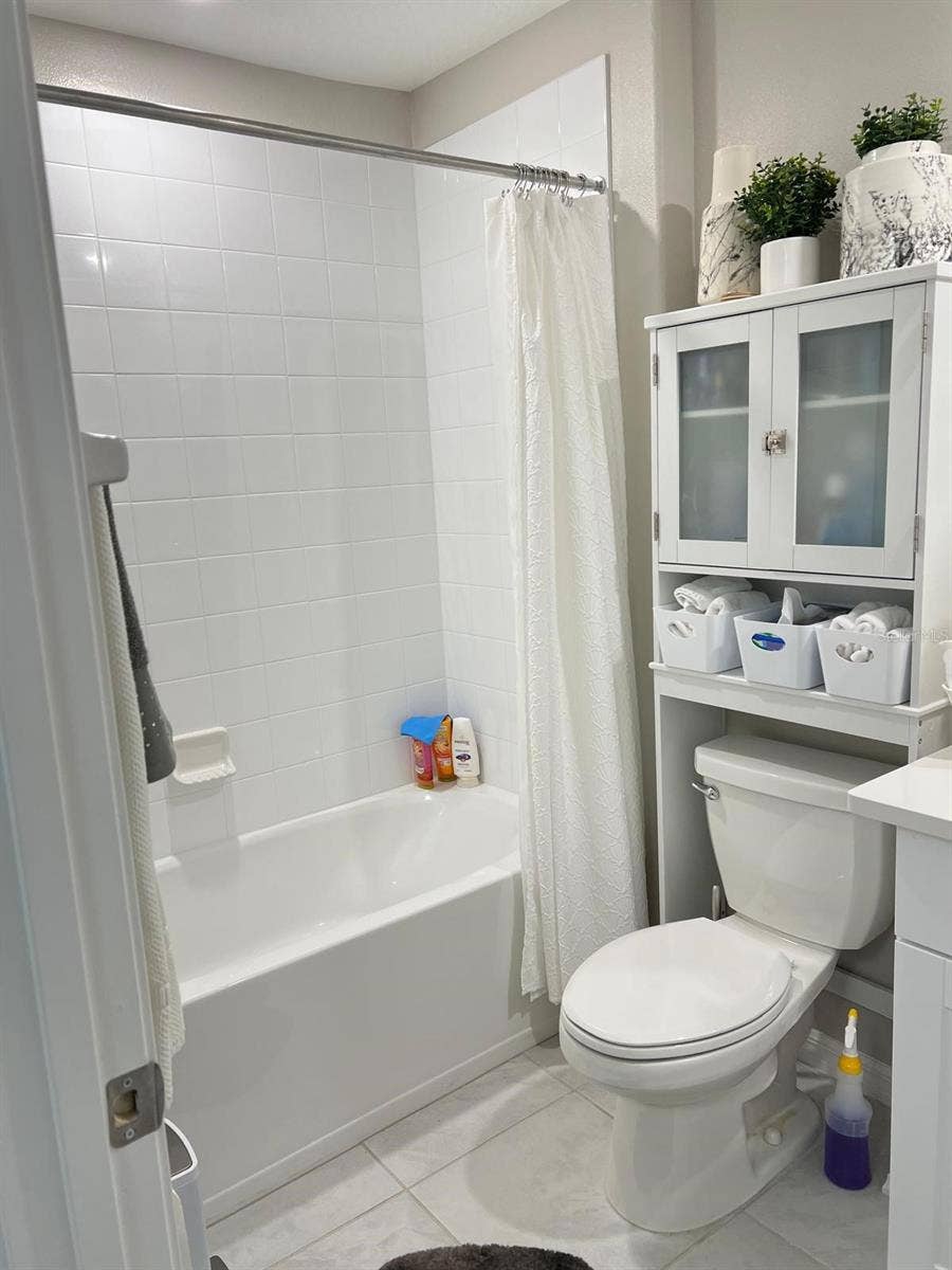 7111 AMELIA COVE COURT, Sun City Center, FL 33573 7111 AMELIA COVE COURT, Sun City Center, FL 33573