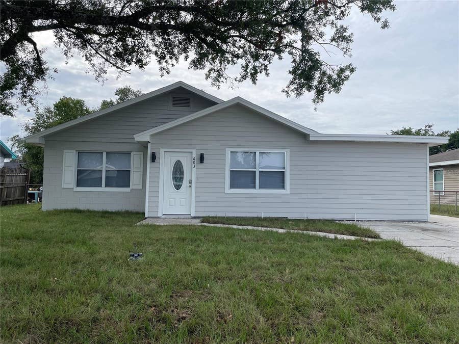 Property photo for 603 MAGGIE CIRCLE, Winter Haven, FL