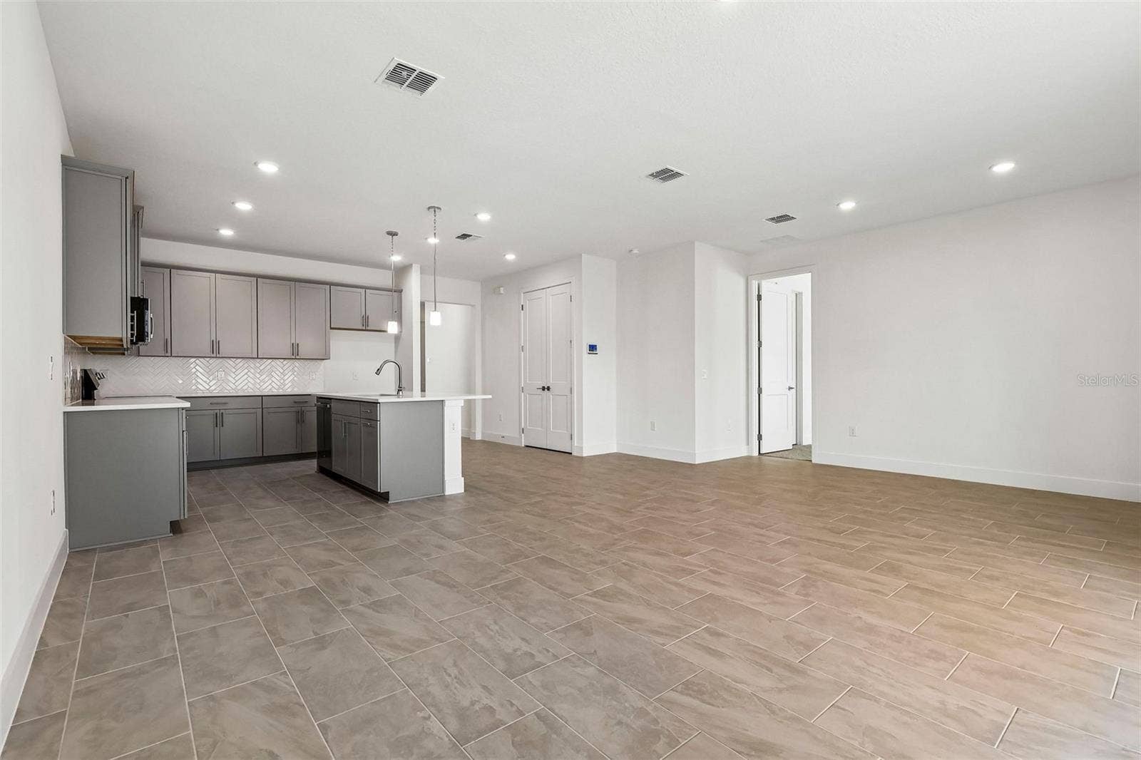 30314 EMERALD FOREST DRIVE, Mount Dora, FL 32757 30314 EMERALD FOREST DRIVE, Mount Dora, FL 32757
