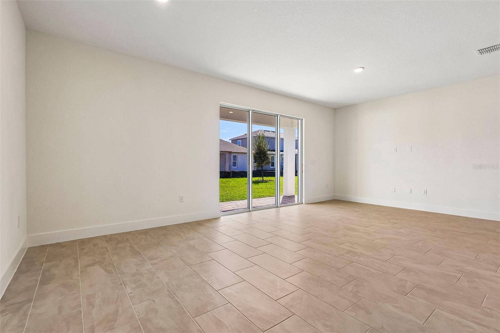 30314 EMERALD FOREST DRIVE, Mount Dora, FL 32757 30314 EMERALD FOREST DRIVE, Mount Dora, FL 32757
