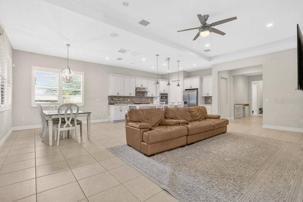 15607 SYLVESTER PALM DRIVE, Winter Garden, FL 34787 15607 SYLVESTER PALM DRIVE, Winter Garden, FL 34787