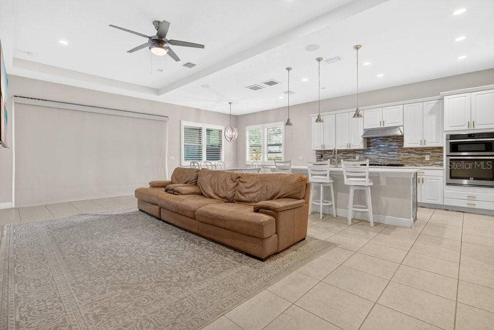 15607 SYLVESTER PALM DRIVE, Winter Garden, FL 34787 15607 SYLVESTER PALM DRIVE, Winter Garden, FL 34787