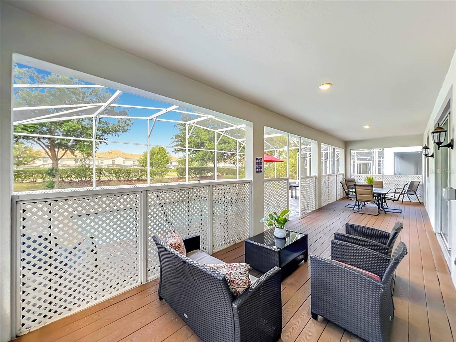 1556 MAIDSTONE COURT, Davenport, FL 33896 Covered lanai
