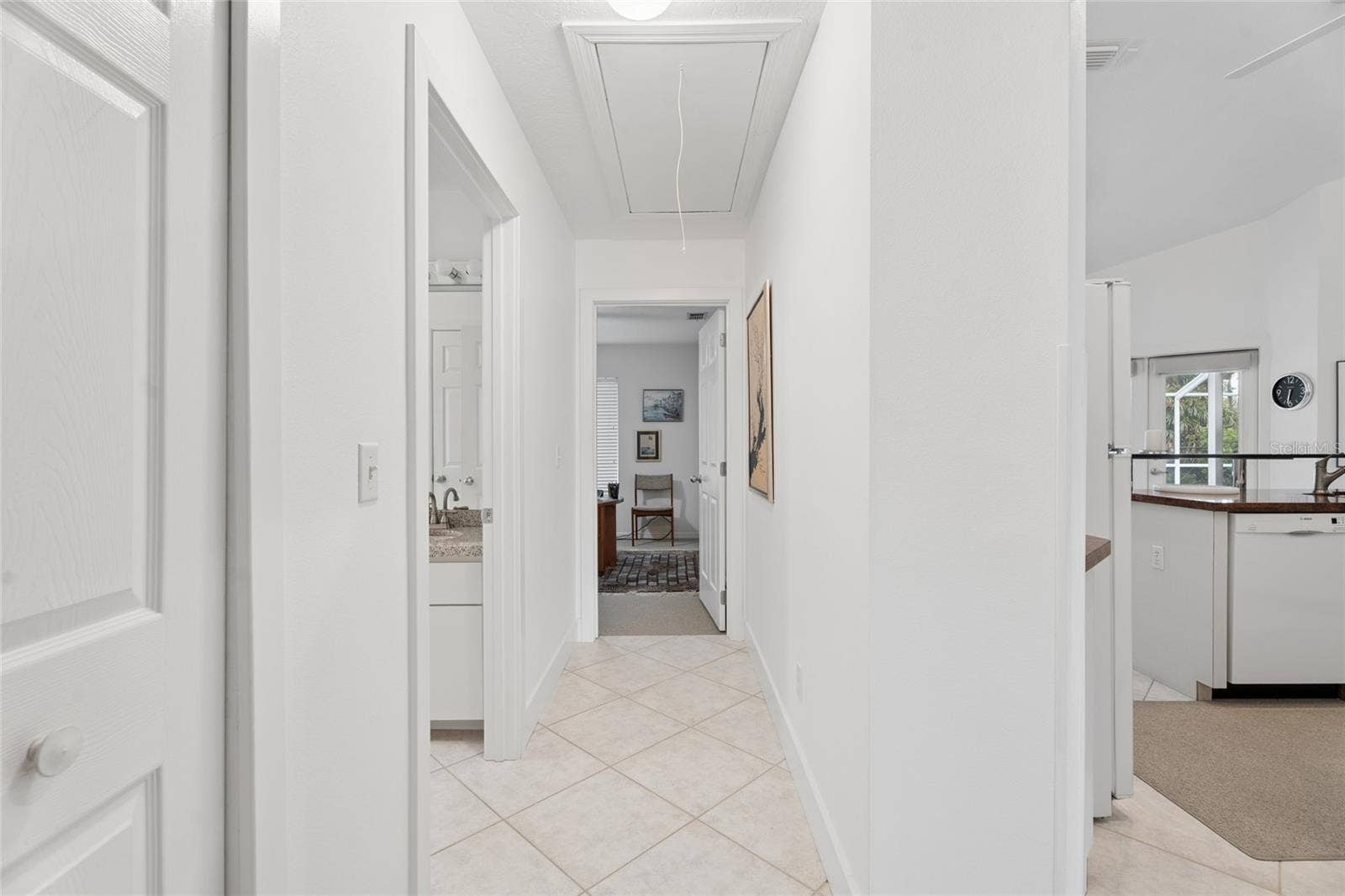 4404 SIMMONS ROAD, Orlando, FL 32812 Hallway