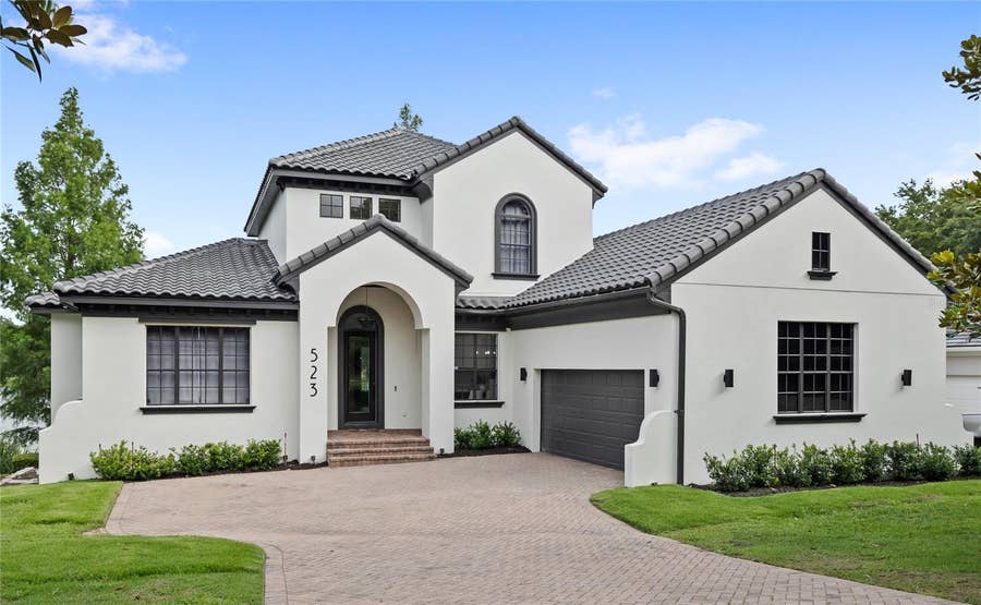 Property photo for 523 W BLUE WATER EDGE DRIVE, Eustis, FL