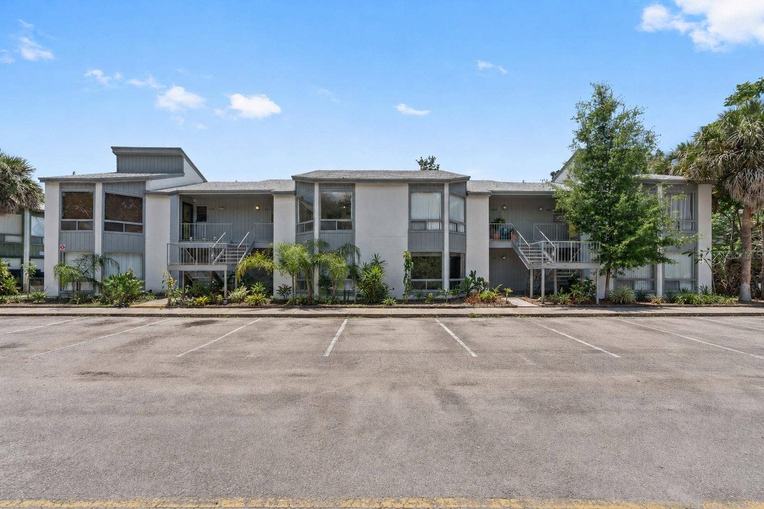 4310 LAKEWAY DRIVE, #12B, Orlando, FL 32839 4310 LAKEWAY DRIVE, #12B, Orlando, FL 32839