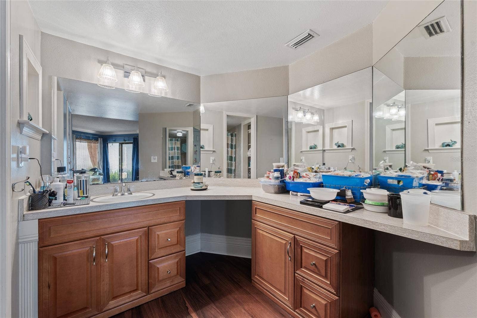 4310 LAKEWAY DRIVE, #12B, Orlando, FL 32839 4310 LAKEWAY DRIVE, #12B, Orlando, FL 32839