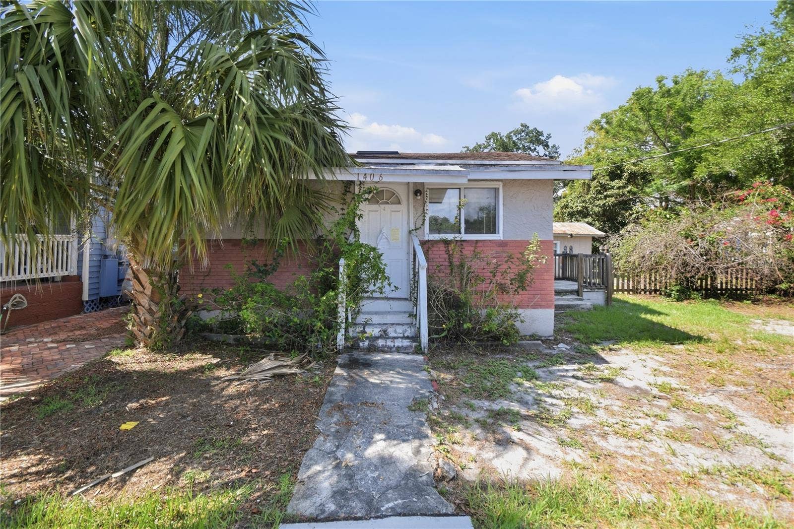 1406 E LOUISIANA AVENUE, Tampa, FL 33603 1406 E LOUISIANA AVENUE, Tampa, FL 33603