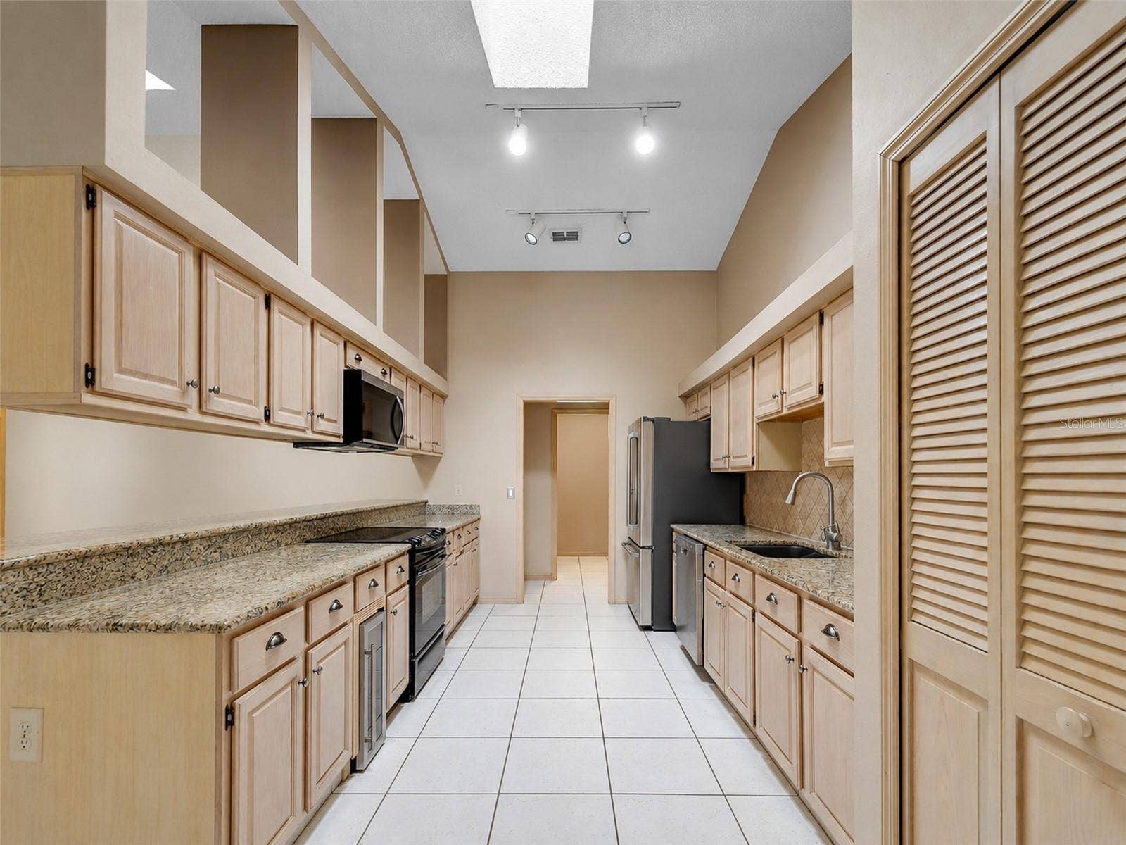 1407 HEMPEL AVENUE, Windermere, FL 34786 1407 HEMPEL AVENUE, Windermere, FL 34786