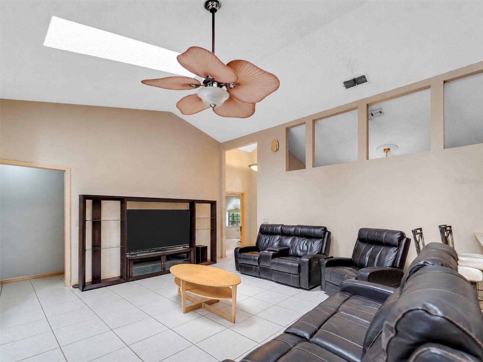 1407 HEMPEL AVENUE, Windermere, FL 34786 1407 HEMPEL AVENUE, Windermere, FL 34786