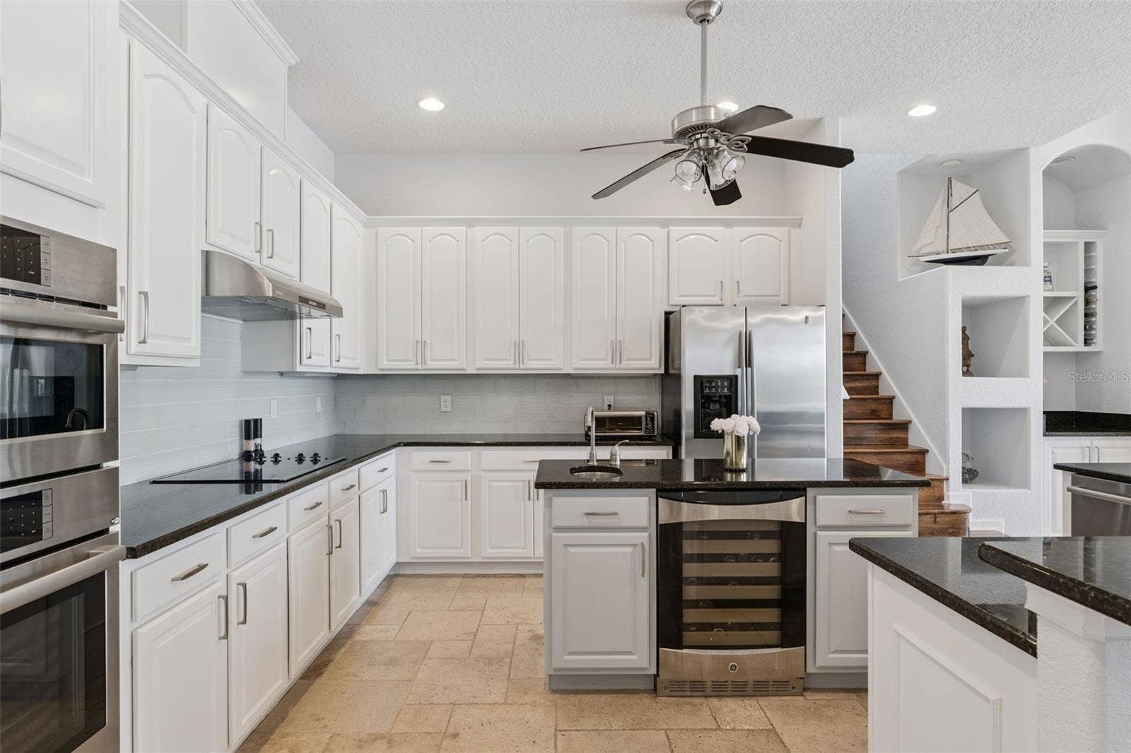 1700 LAKE ROBERTS COURT, Windermere, FL 34786 1700 LAKE ROBERTS COURT, Windermere, FL 34786
