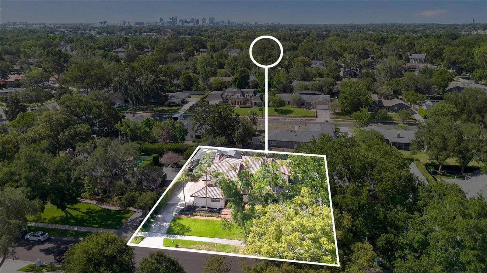 1367 CAMPBELL STREET, Orlando, FL 32806 1367 Campbell St sits on 1/3 of an acre