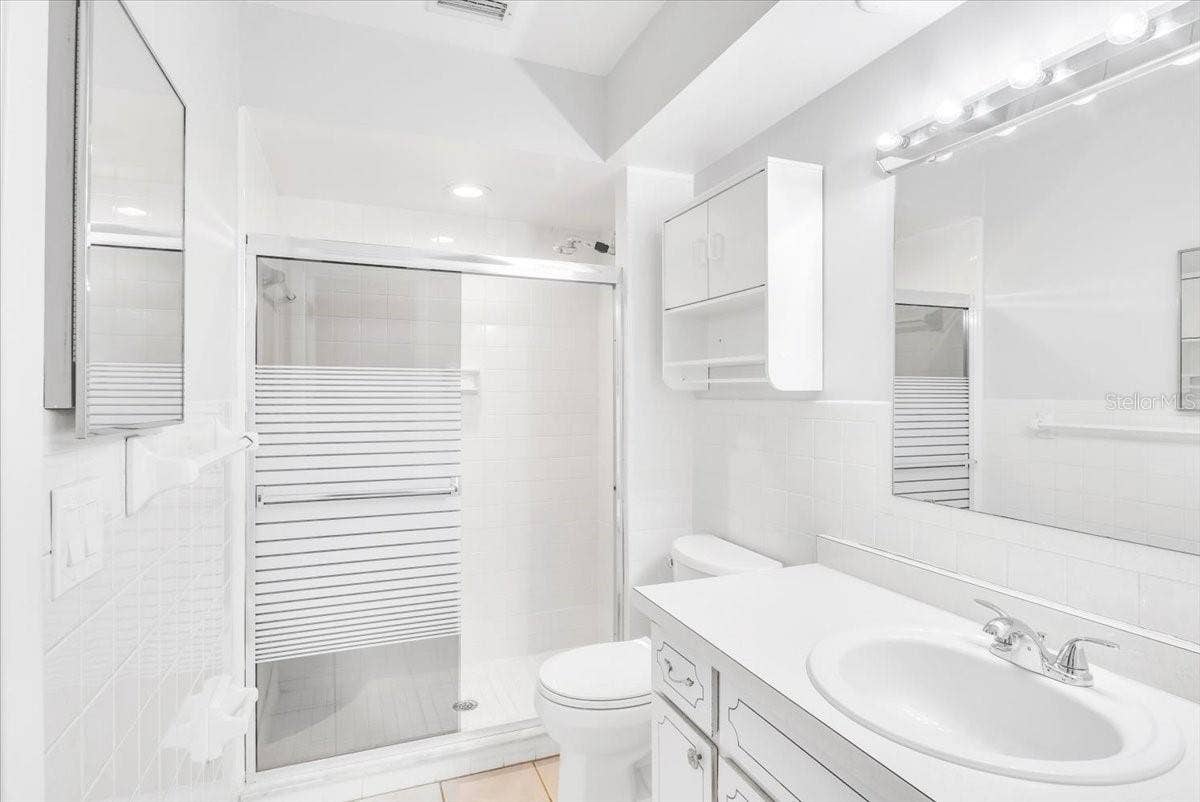 715 S RANGER BOULEVARD, Winter Park, FL 32792 Bathroom #2