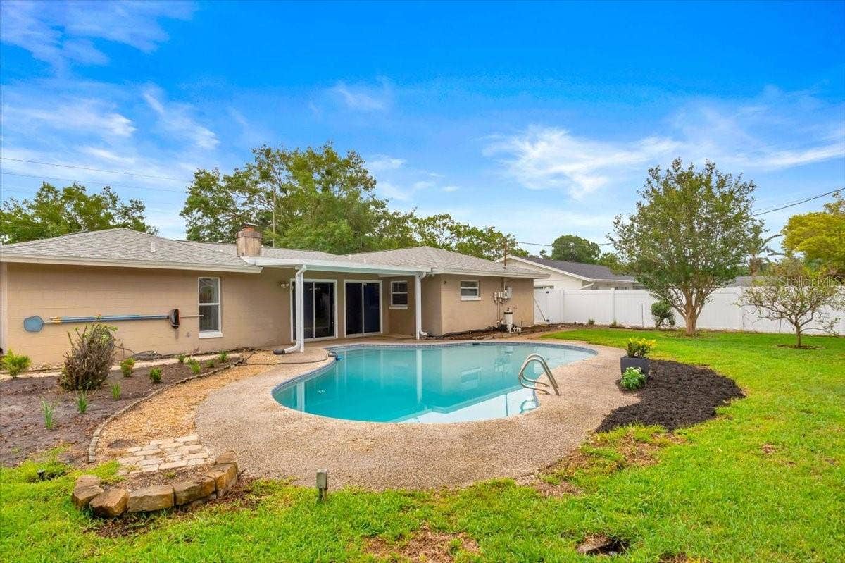 715 S RANGER BOULEVARD, Winter Park, FL 32792 Pool area to back of house.