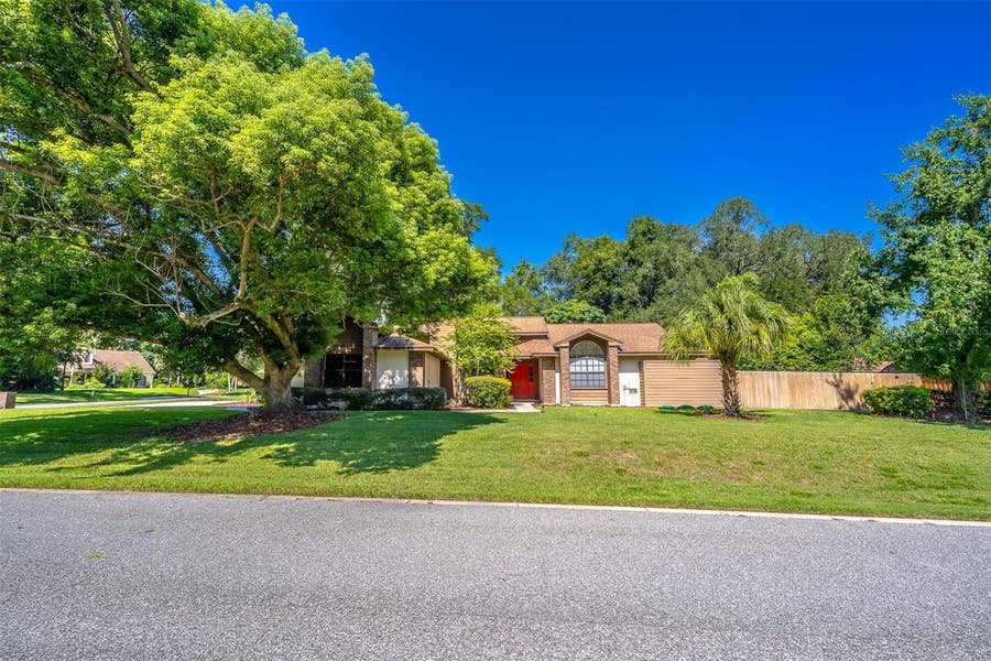 Property photo for 935 PINE SHADOW DRIVE, Apopka, FL
