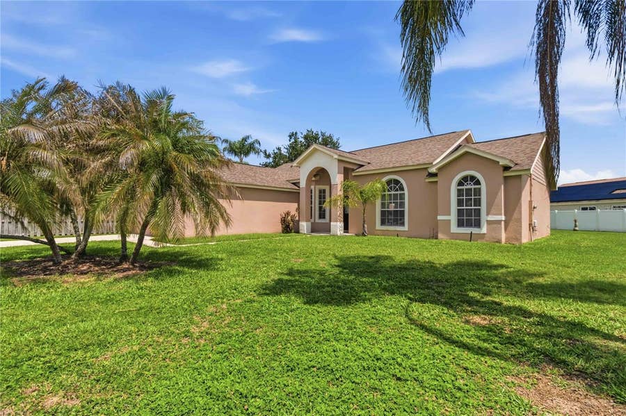 Property photo for 1019 CHAMBERLIN TRAIL, St Cloud, FL