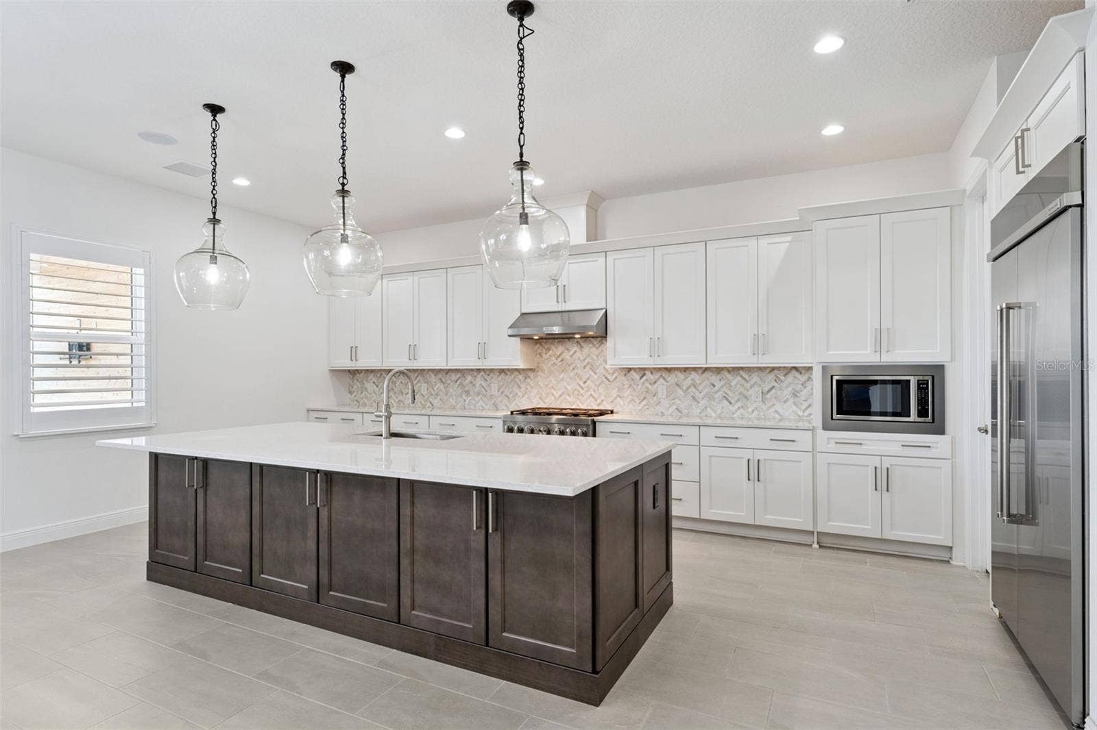 9652 ENGLISH LAUREL COURT, Orlando, FL 32827 9652 ENGLISH LAUREL COURT, Orlando, FL 32827