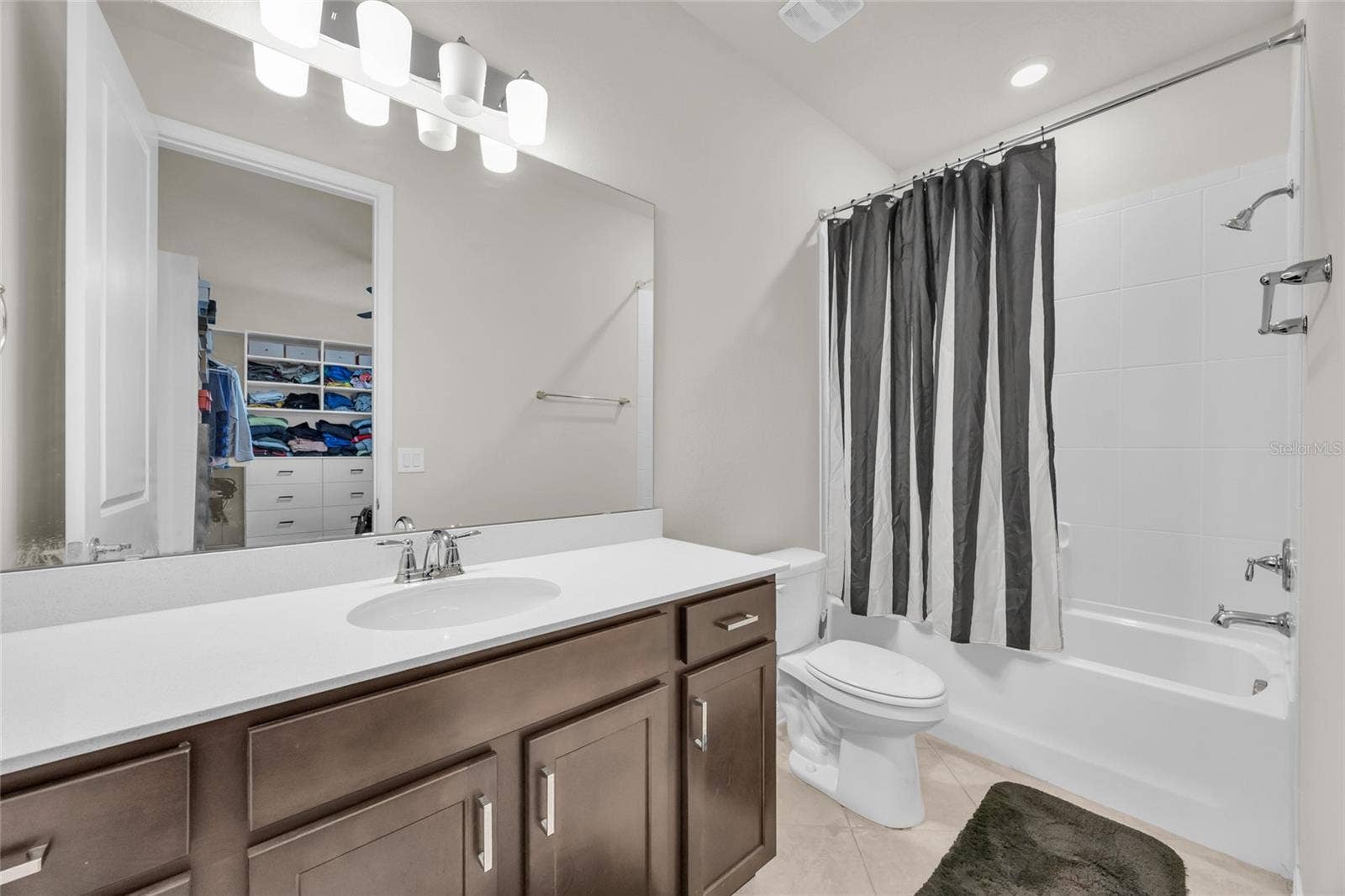 3286 MAINSAIL COURT, Winter Garden, FL 34787 3286 MAINSAIL COURT, Winter Garden, FL 34787