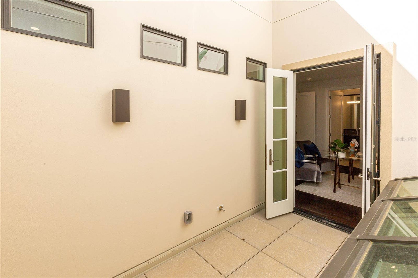 125 S INTERLACHEN AVENUE, #2, Winter Park, FL 32789 125 S INTERLACHEN AVENUE, #2, Winter Park, FL 32789